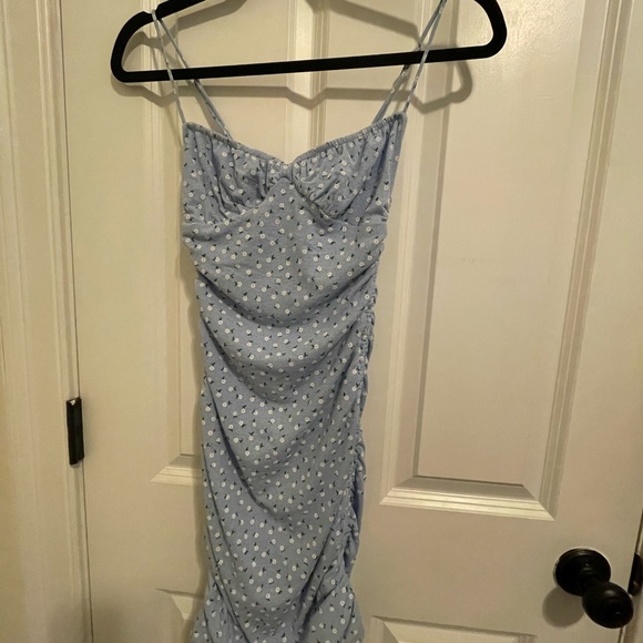 Bought it last summer and never worn once. - Picture 2 of 2